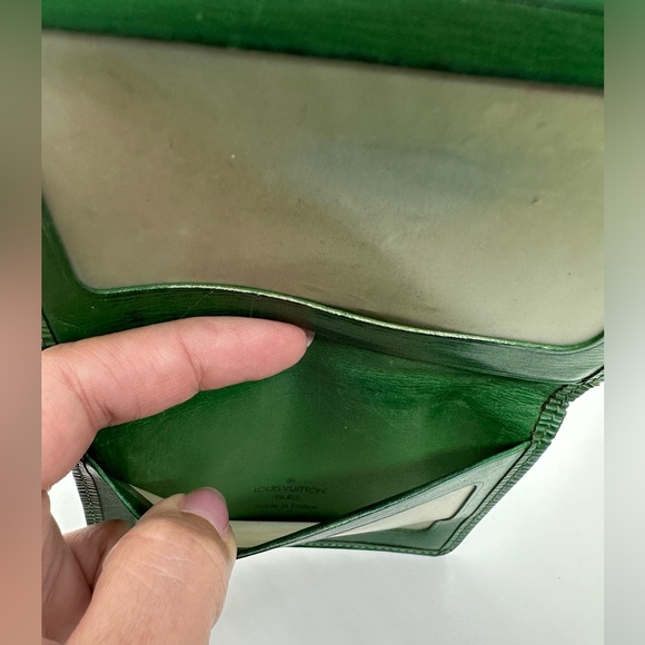 LV green epi card holder wallet - Picture 8 of 9